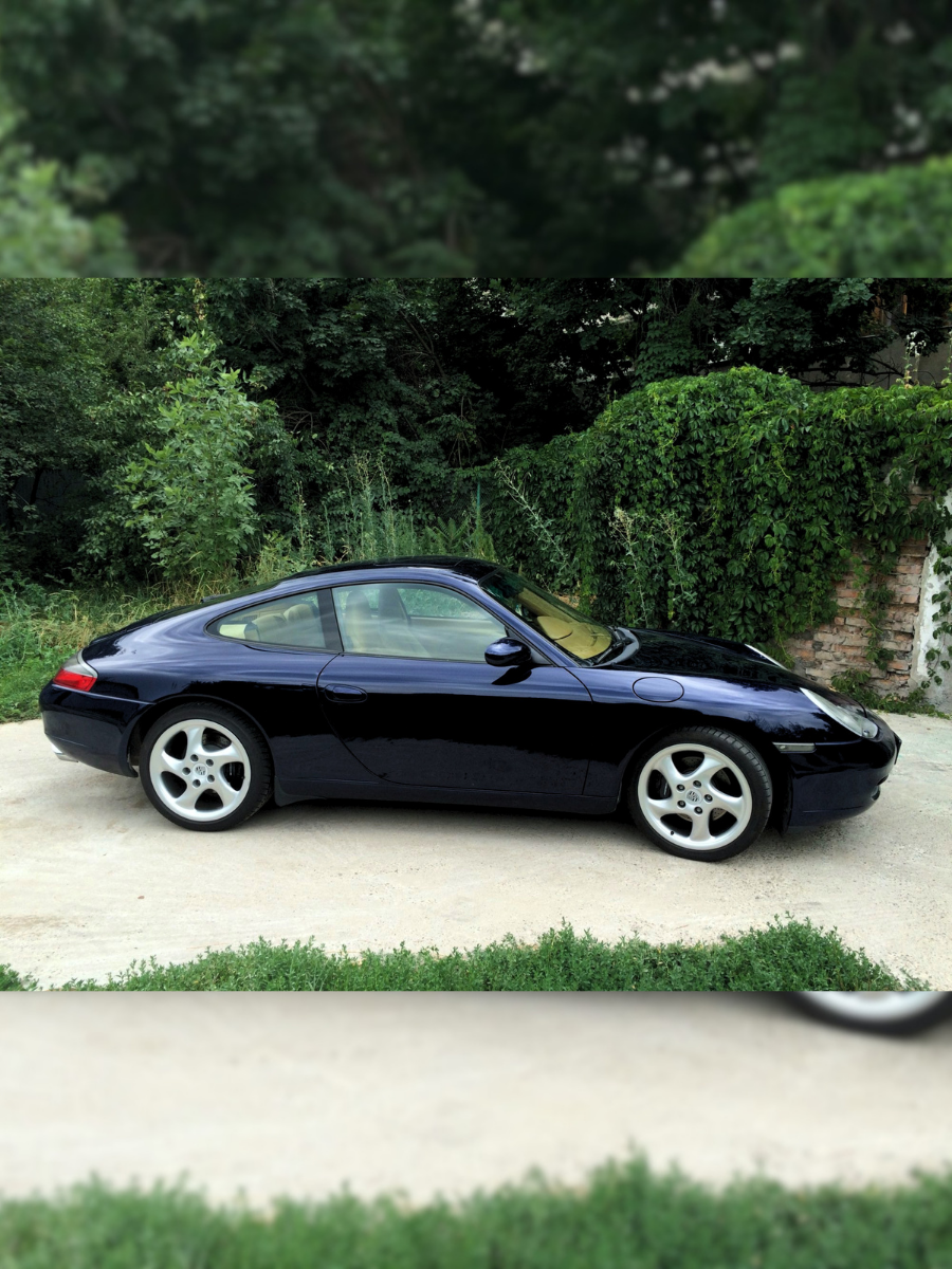 Porsche 911 Carrera