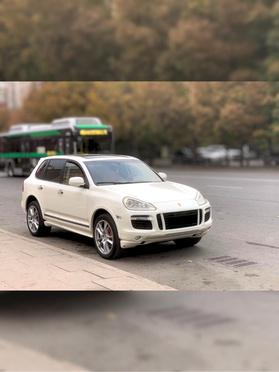Porsche Cayenne GTS